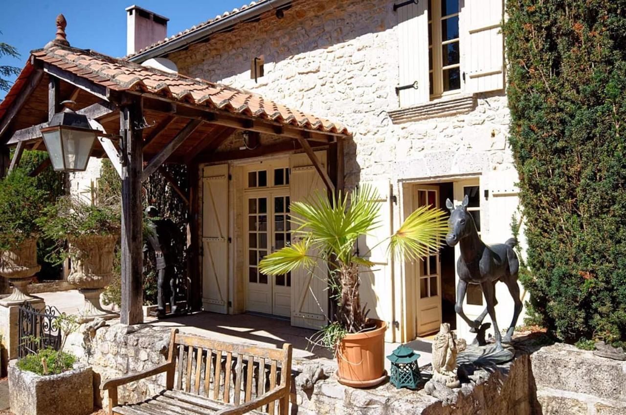 Les Grozilles Bed and Breakfast Feuillade Exterior foto